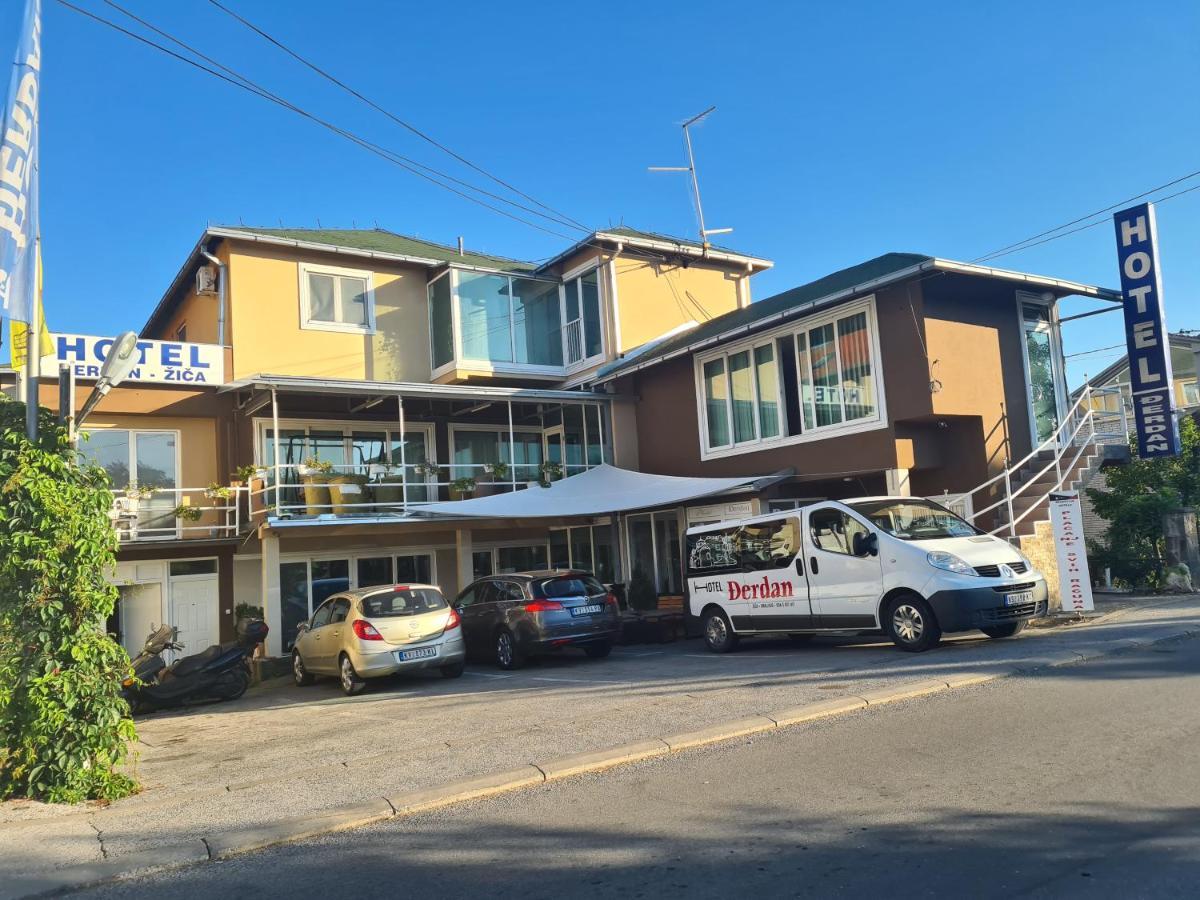 Hotel Djerdan Kraljevo Ngoại thất bức ảnh