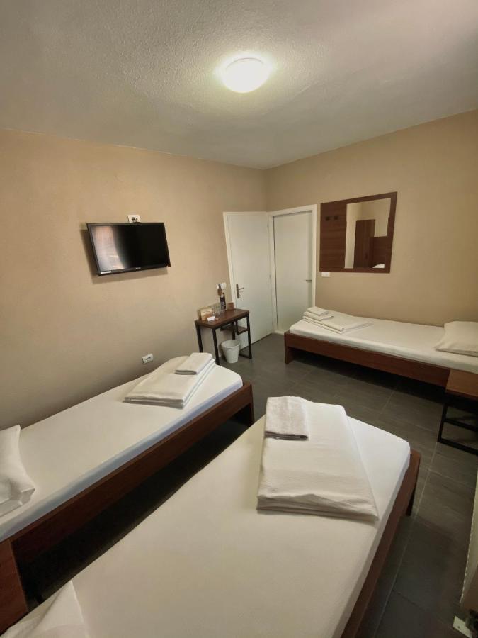Hotel Djerdan Kraljevo Ngoại thất bức ảnh